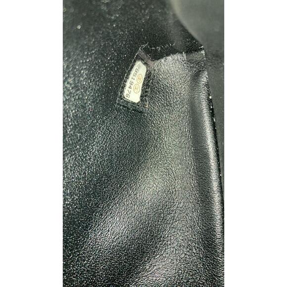 Classic Flap Clutch Quilted Caviar #206092C36B - Picture 7 of 7